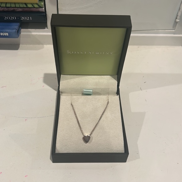 Zena sterling silver contemporary mini heart necklace 16.5” - Picture 2 of 7